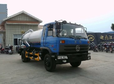東風(fēng)145吸污車