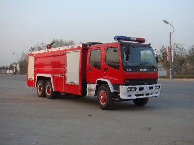 五十鈴雙橋泡沫消防車