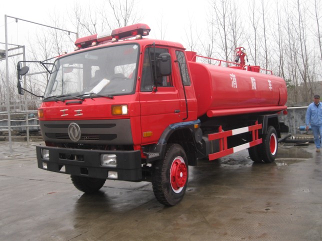 8噸消防灑水車