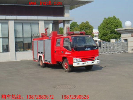 江鈴2噸水罐消防車