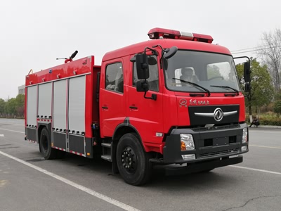 國六東風天錦7噸泡沫消防車