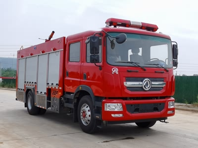 國六東風7噸泡沫消防車