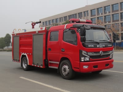 國六東風5噸泡沫消防車