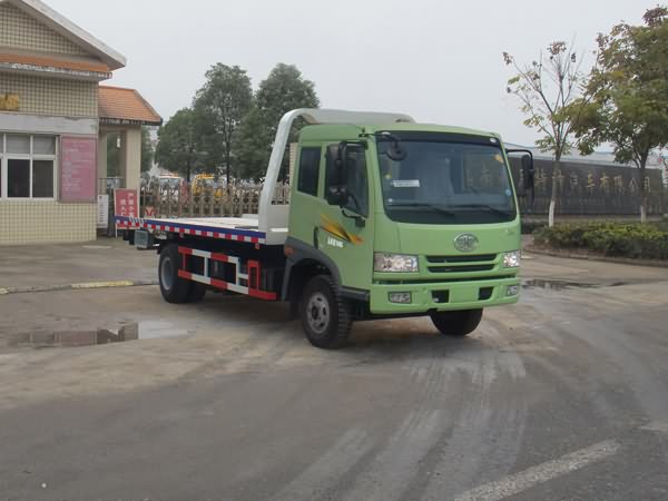 解放平板清障車(國(guó)四)