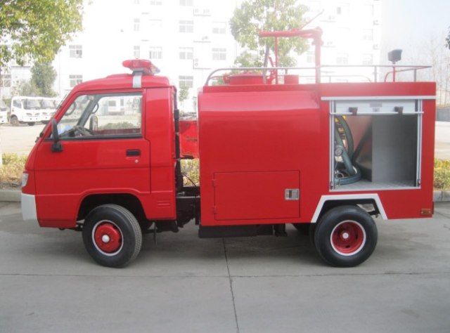 福田1噸消防車